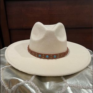 Cream colored western hat from Lulu’s